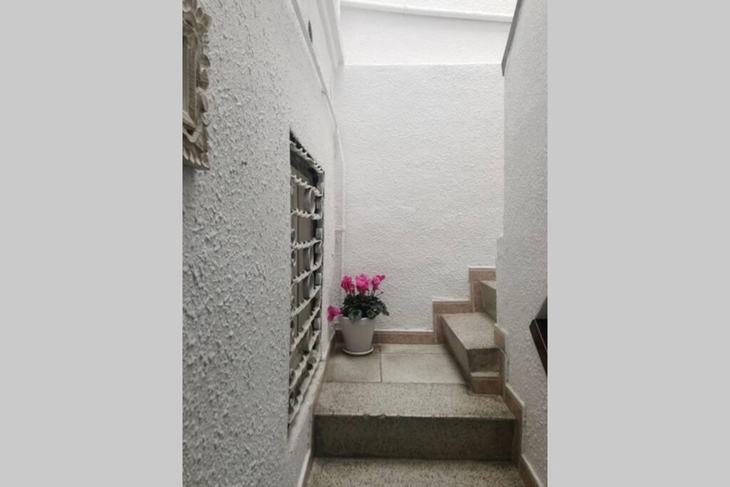 M5 Cool Terrace. Metro 1 Min. Center 15' By Metro Apartment Esplugues de Llobregat Exterior photo
